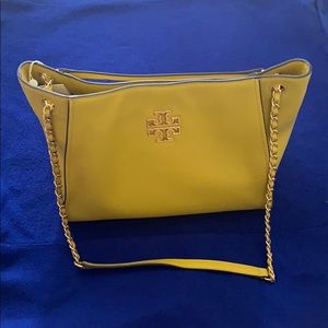 tory burch britten slouchy shoulder chain tote